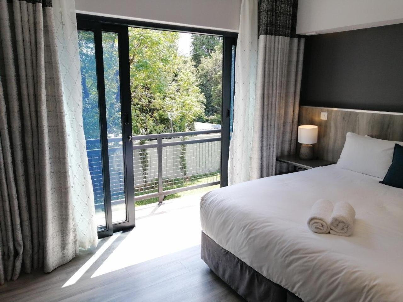 La Orchard Hotel Йоханесбург Екстериор снимка