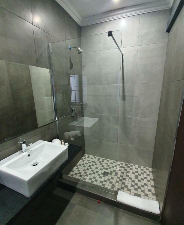 La Orchard Hotel Йоханесбург Екстериор снимка